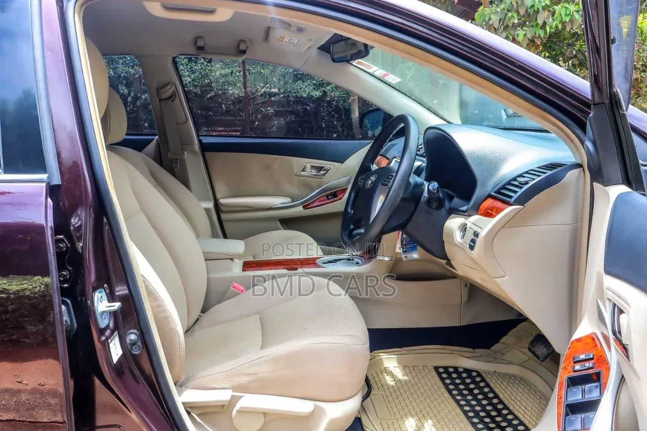 Toyota Premio 2014 Maroon