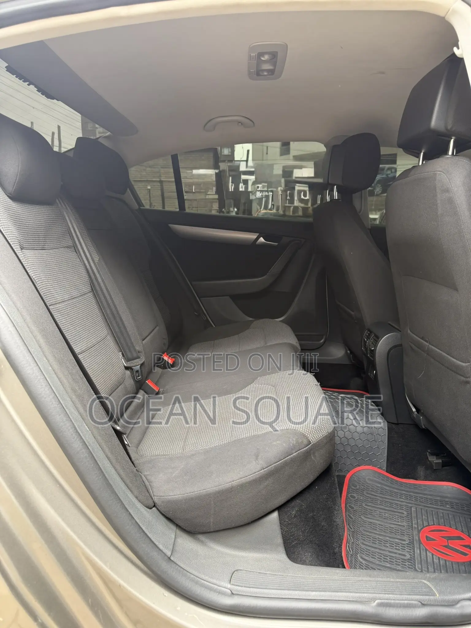 Volkswagen Passat 2014 Brown