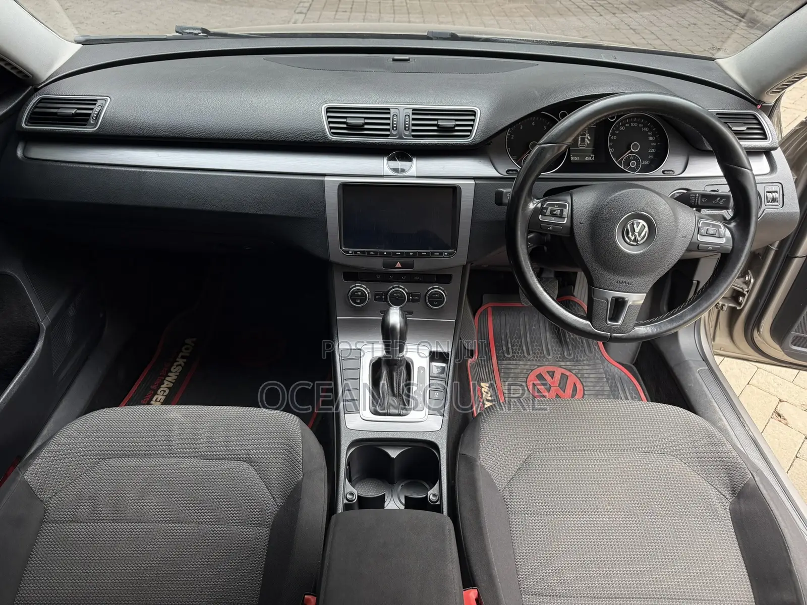 Volkswagen Passat 2014 Brown
