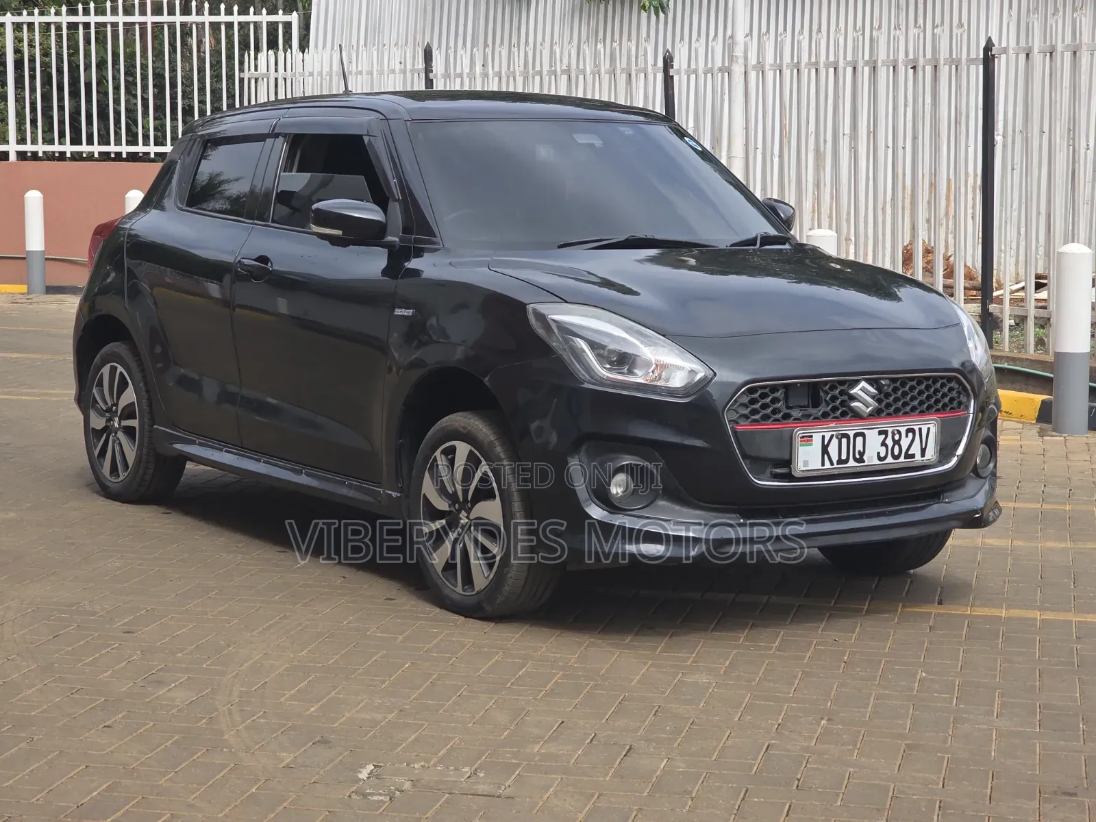 Suzuki Swift 2017 Black
