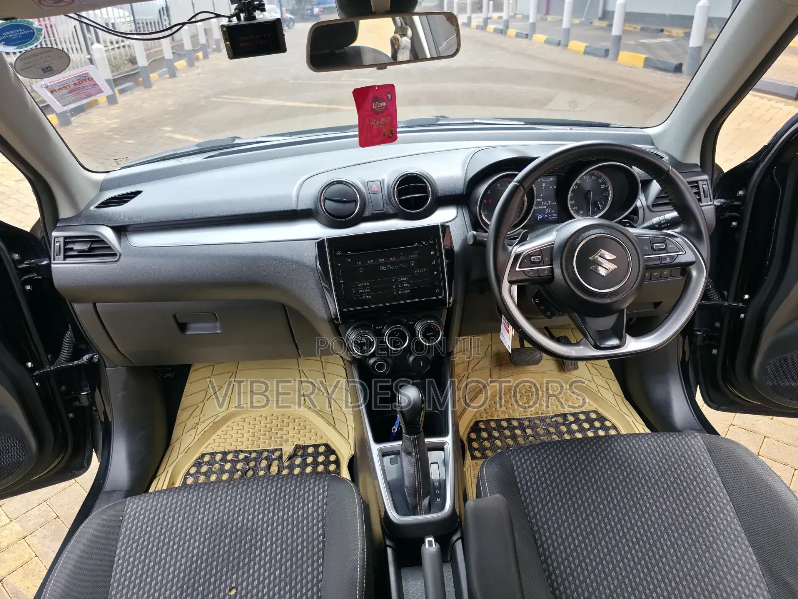 Suzuki Swift 2017 Black