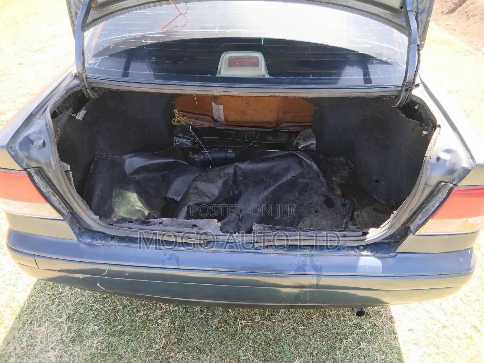 Nissan Sunny 2001 Blue