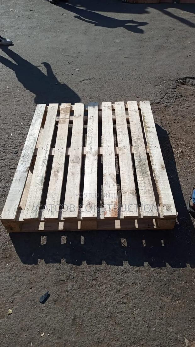 Wood Pallets - main view