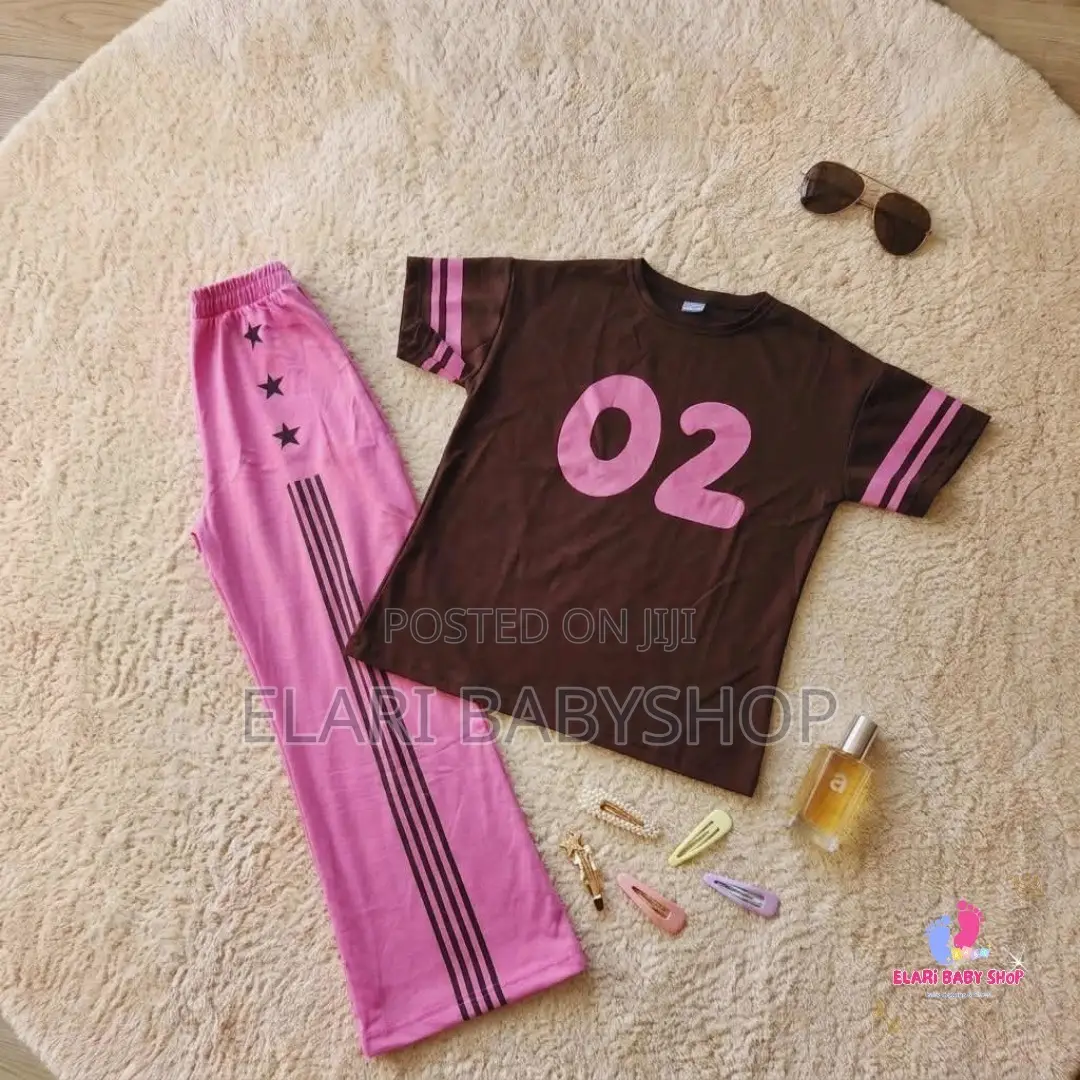 2- Piece Sporty Set