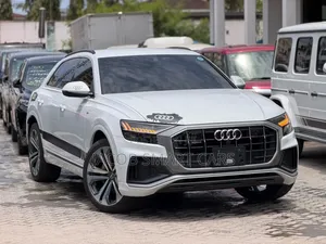Audi Q8 3.0T Premium AWD quattro 2019 White