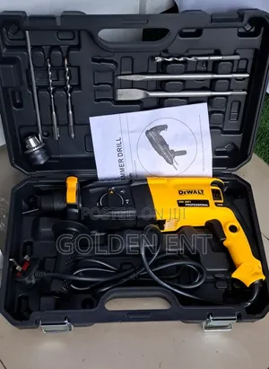 DeWalt Rotary Hammer/ 800w Rotary Hammer
