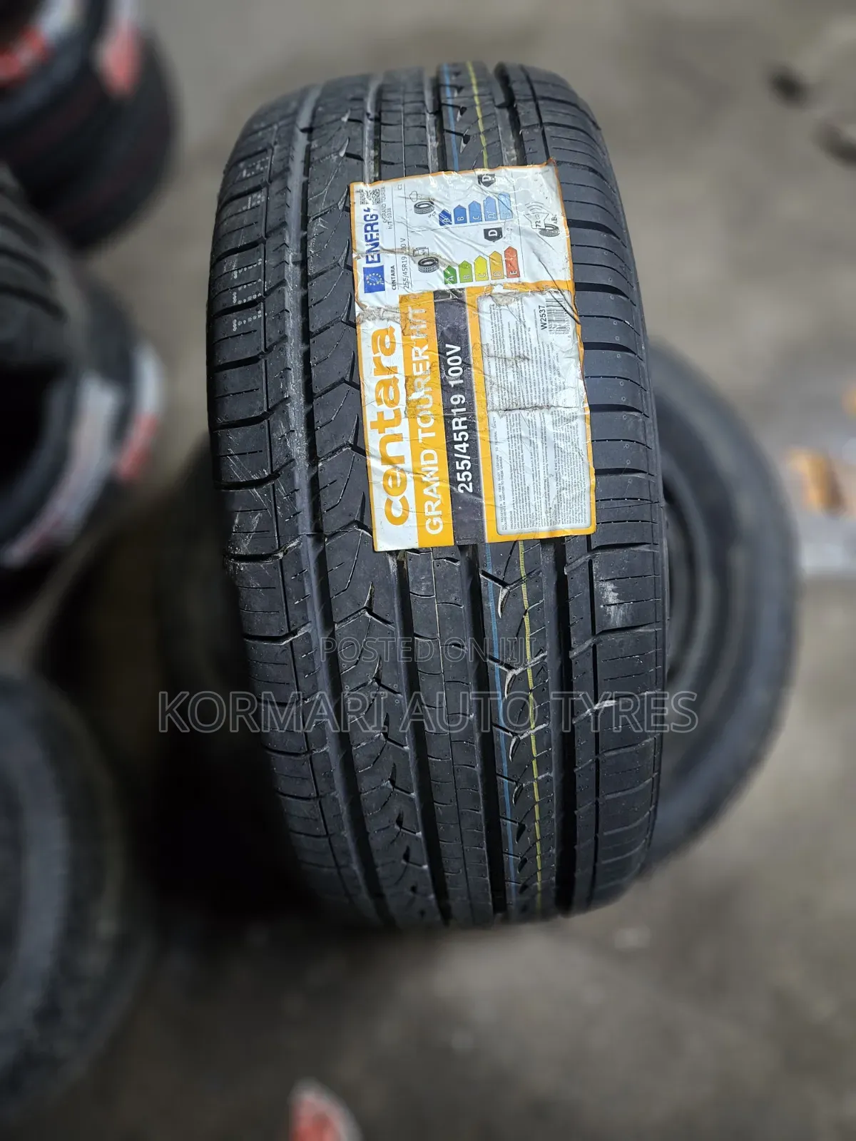 255/45r19 Centara Tire