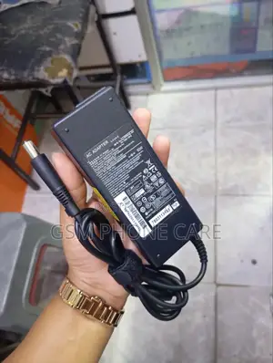 HP Big Pin Laptop Charger