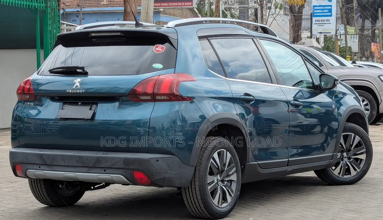Peugeot 2008 2019 Green