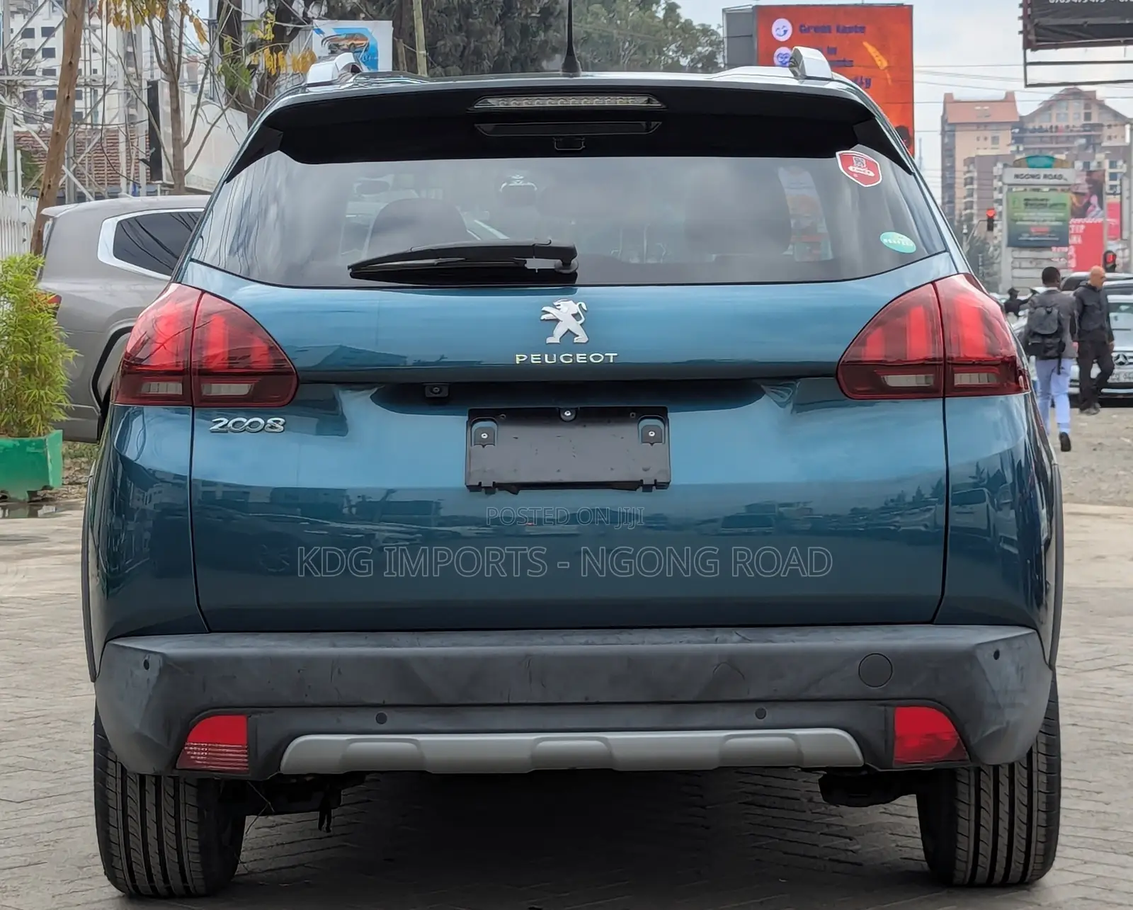Peugeot 2008 2019 Green