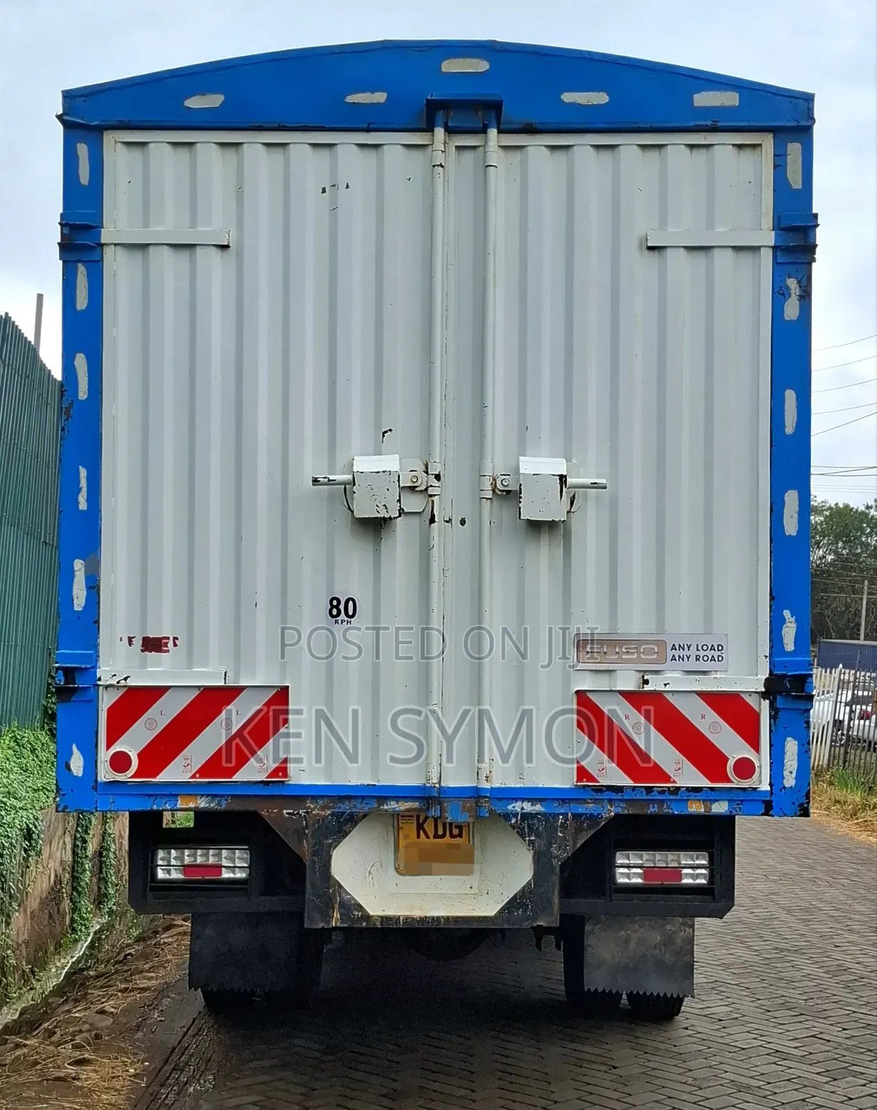 Mitsubishi Fuso F1 2021 White