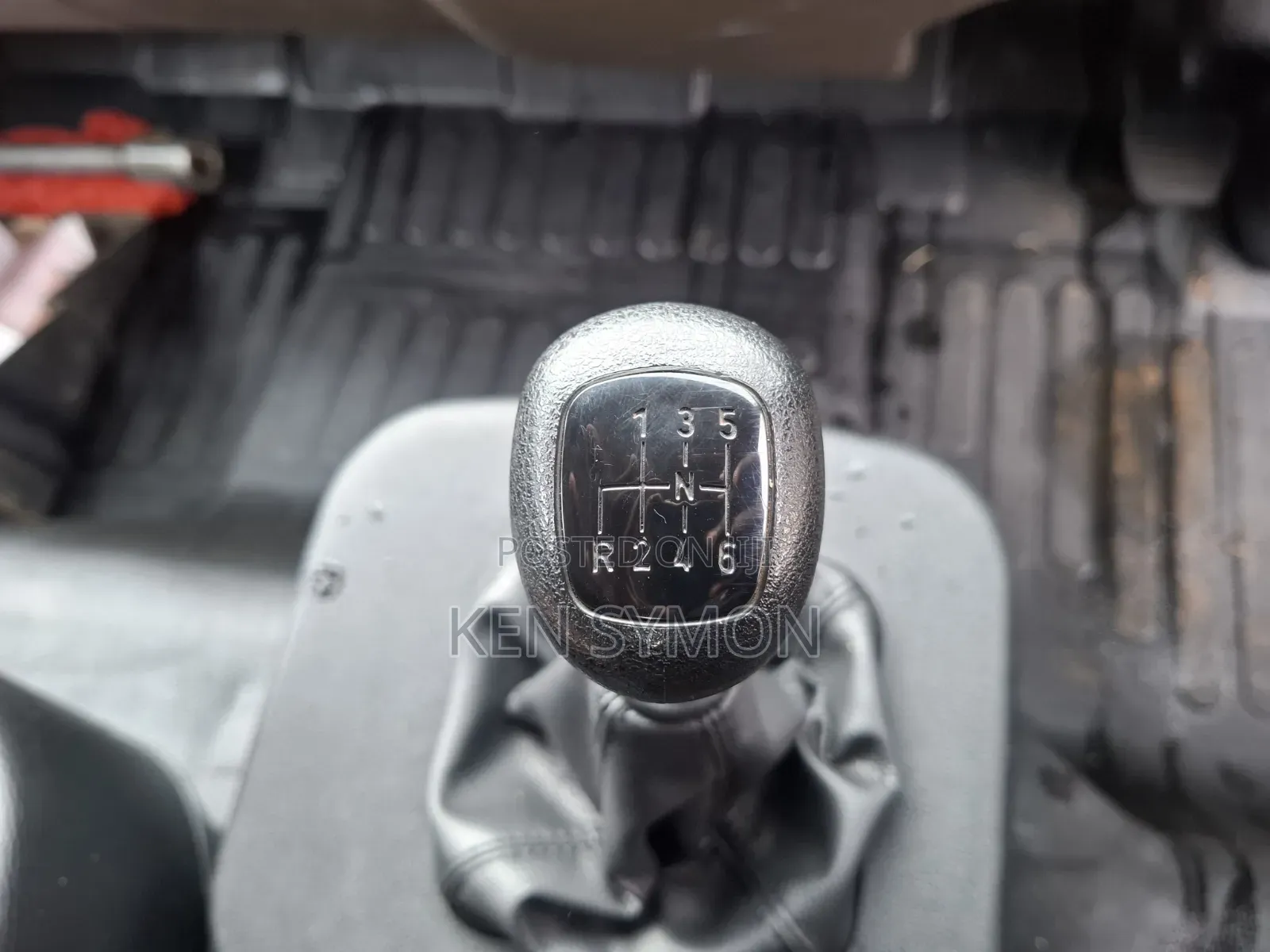 Mitsubishi Fuso F1 2021 White
