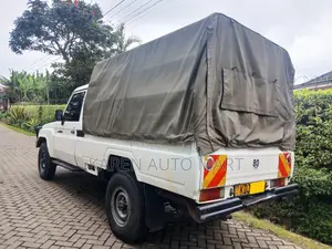 Toyota Land Cruiser 79 Series 2014 White