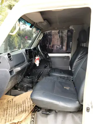 Toyota Land Cruiser 79 Series 2014 White