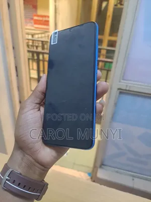 Mobile Phone 64 GB Red