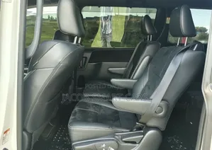 Toyota Voxy 2017 White