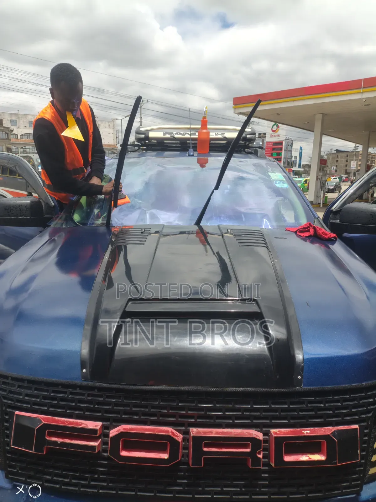 Window Tinting|Nano Ceramic Side, Metallic Blue Chameleon Windscreen