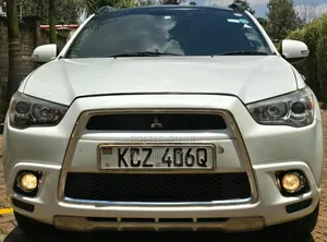 Mitsubishi RVR 2013 White