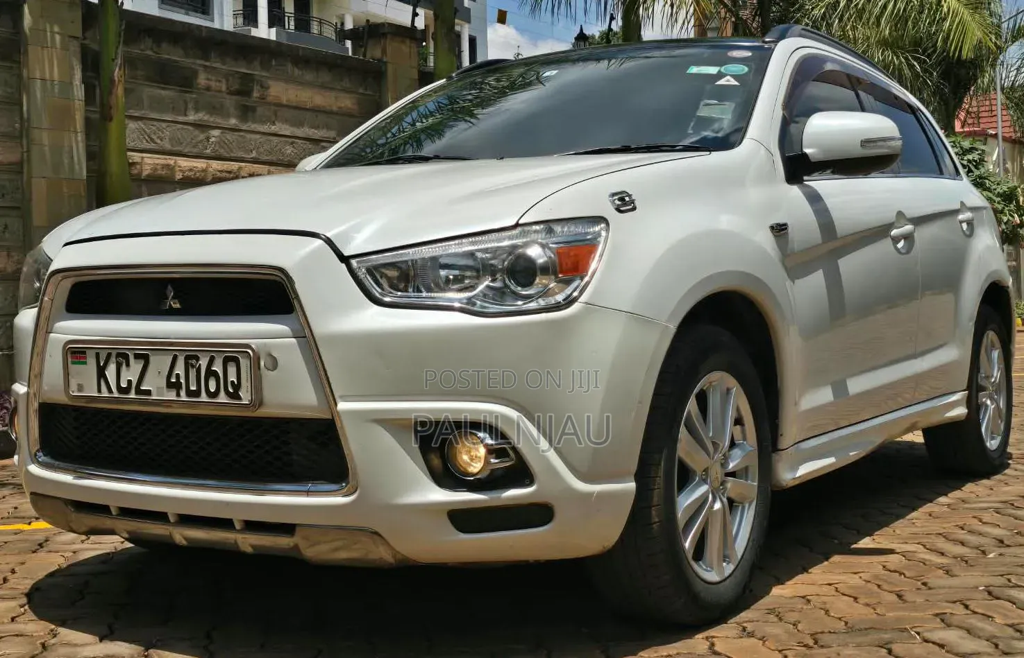 Mitsubishi RVR 2013 White