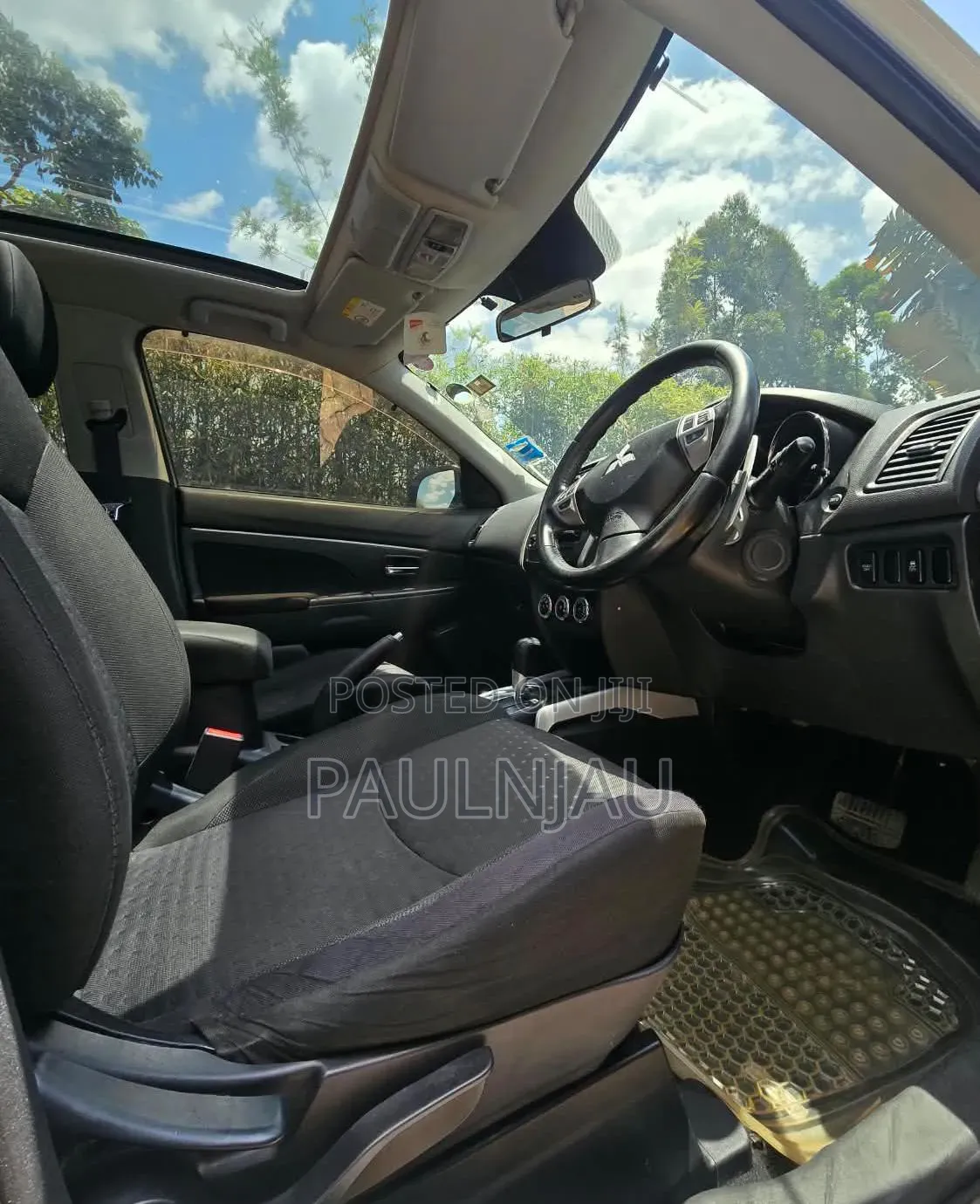 Mitsubishi RVR 2013 White