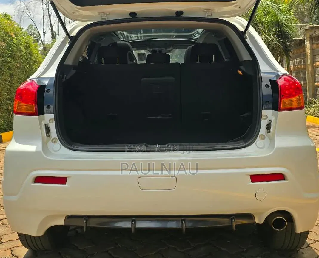 Mitsubishi RVR 2013 White