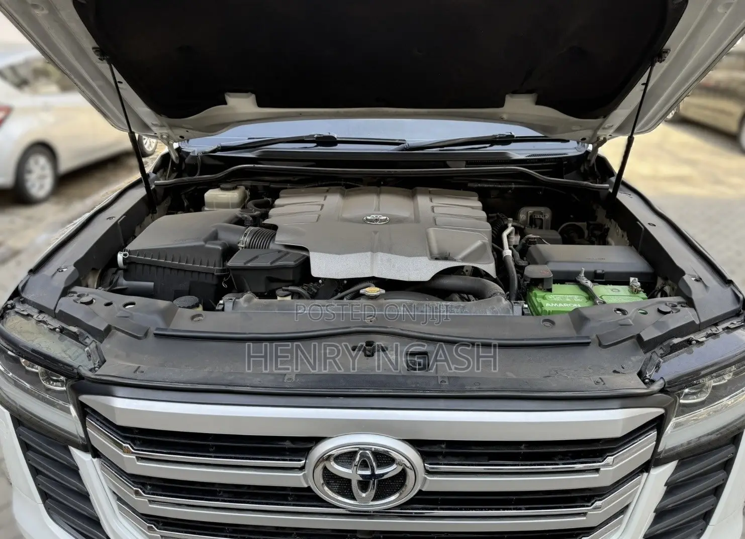 Toyota Land Cruiser 2014 White