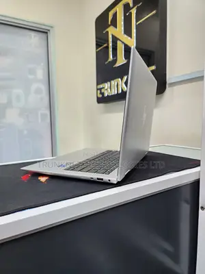 Laptop HP EliteBook x360 1040 G9 16GB Intel Core i7 SSD 512GB