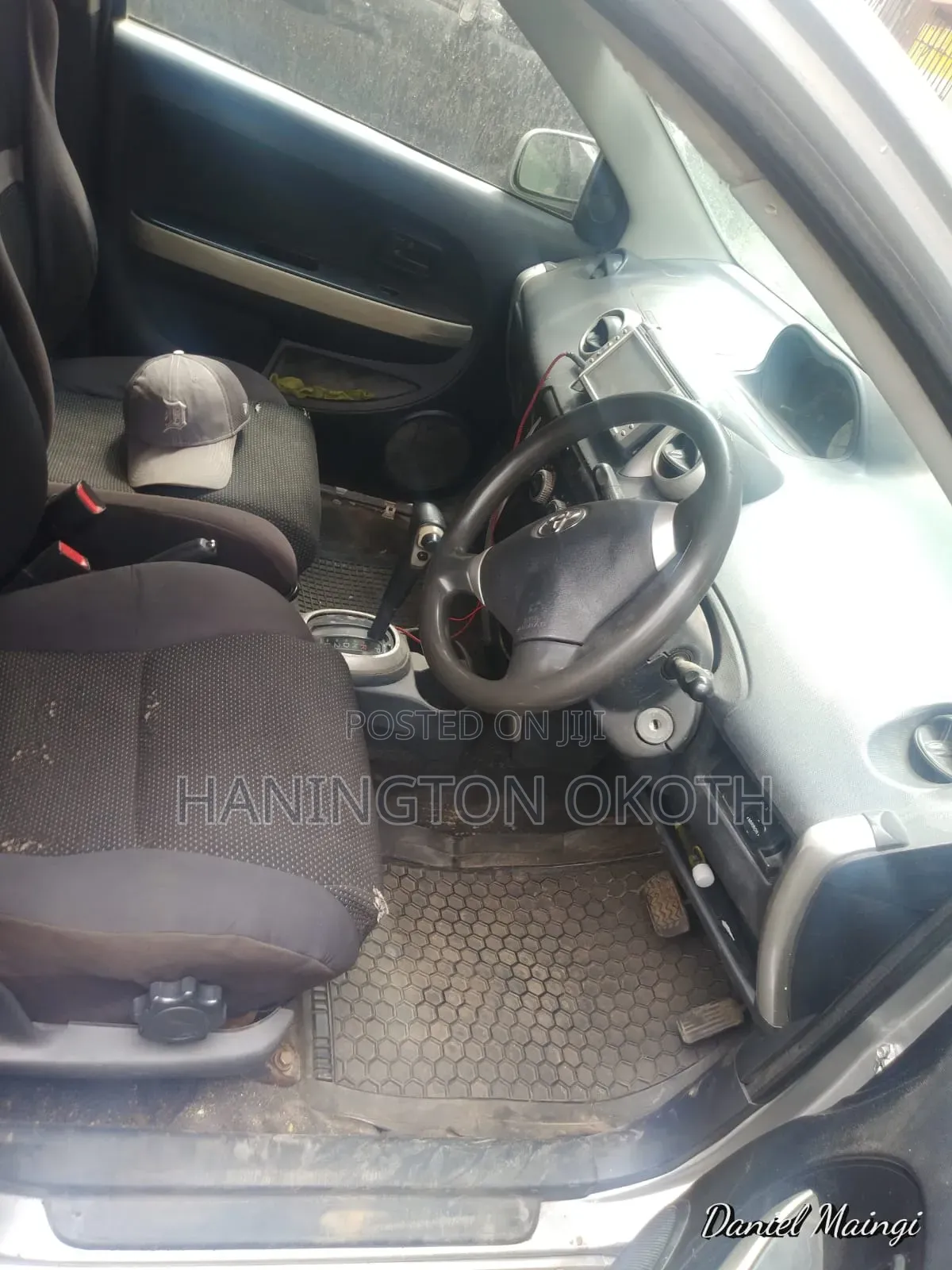 Toyota IST 2007 Gray
