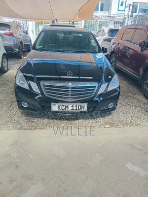 Mercedes-Benz E300 2010 Black