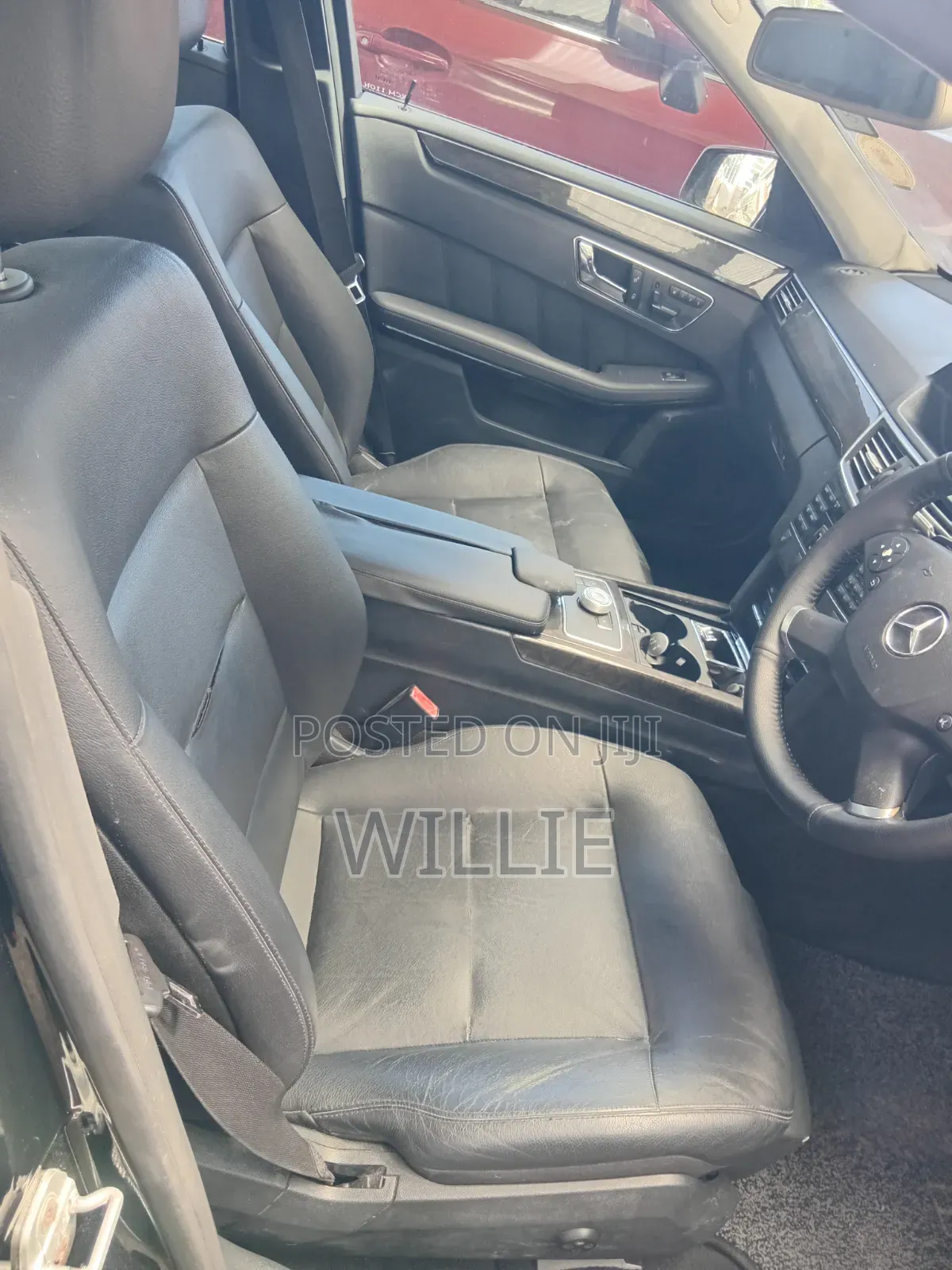 Mercedes-Benz E300 2010 Black