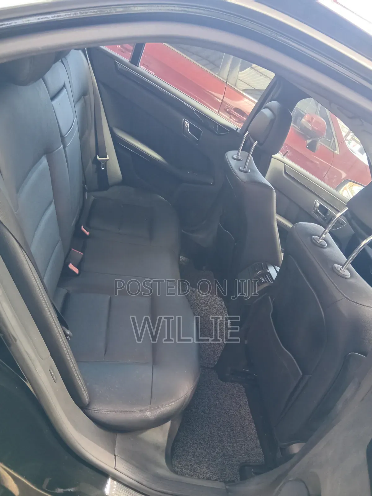Mercedes-Benz E300 2010 Black
