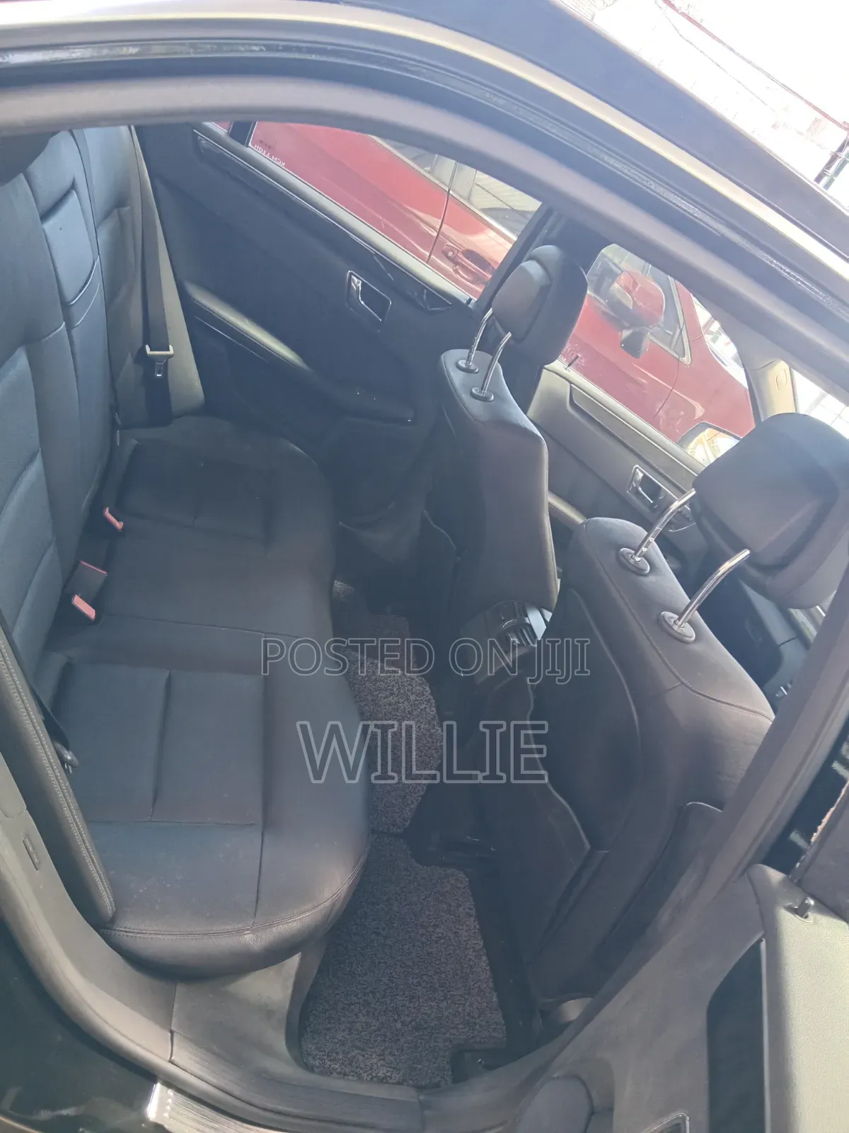 Mercedes-Benz E300 2010 Black