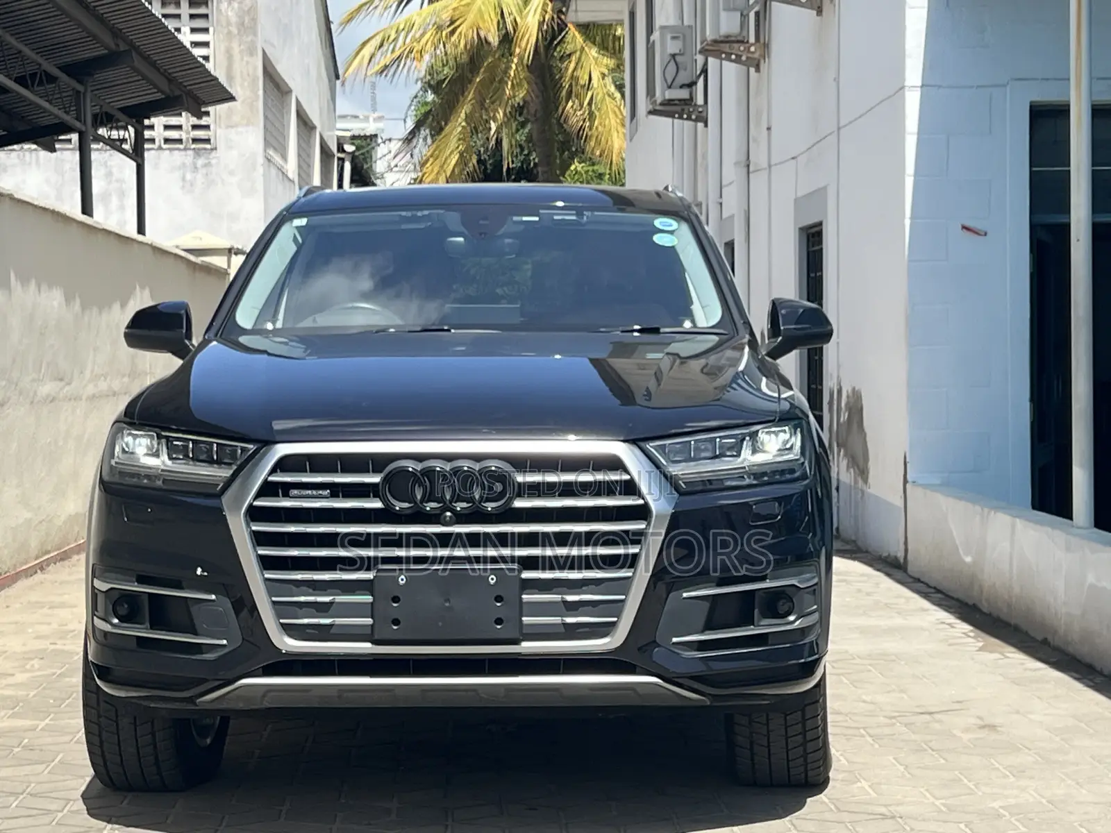 Audi Q7 2019 Black