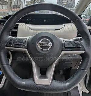 Nissan Serena 2019 White
