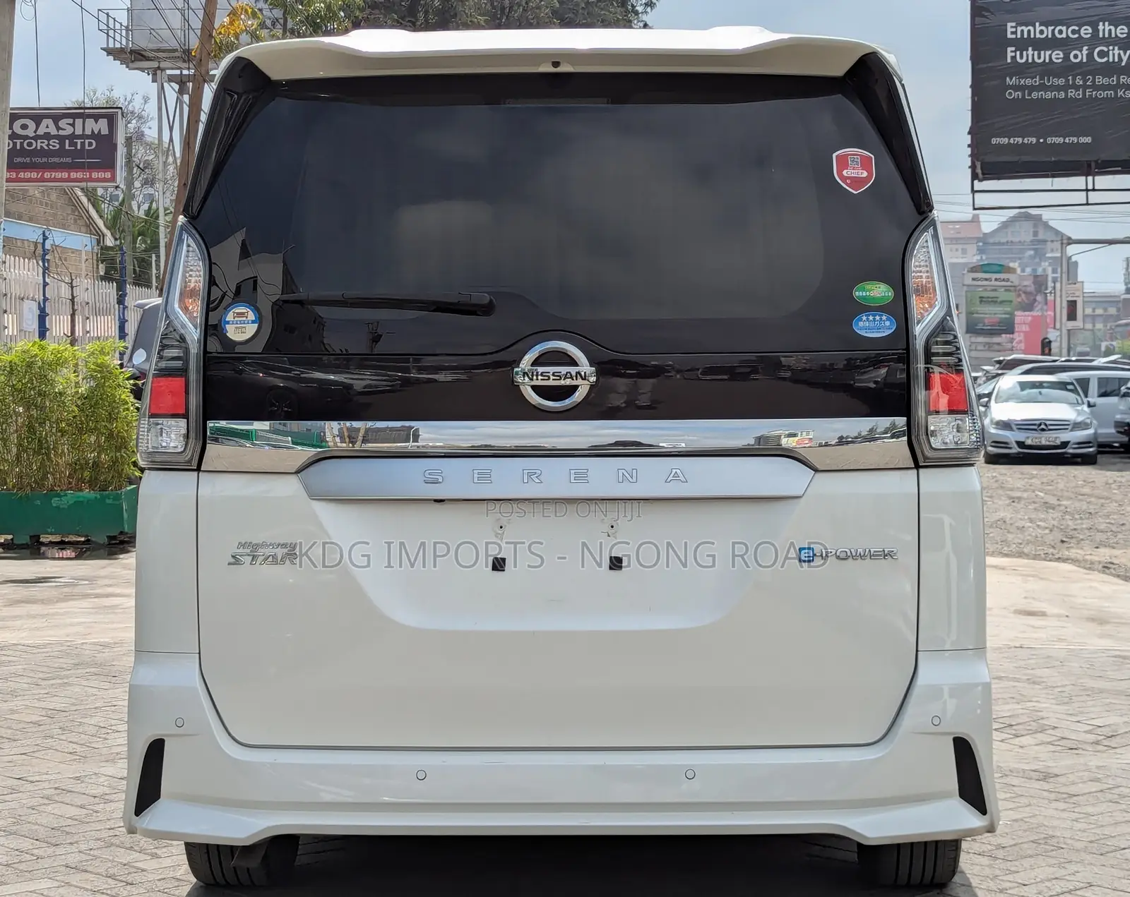 Nissan Serena 2019 White