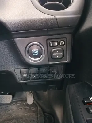 Toyota Axio 1.5 X 2WD 2020 Silver