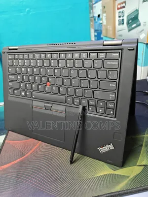 Laptop Lenovo ThinkPad Yoga 370 8GB Intel Core i5 SSD 256GB