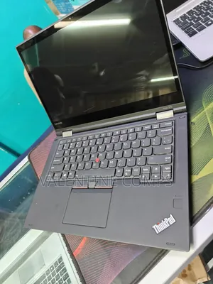Laptop Lenovo ThinkPad Yoga 370 8GB Intel Core i5 SSD 256GB