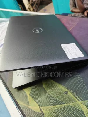 Laptop Dell Latitude 5400 8GB Intel Core i7 SSD 256GB