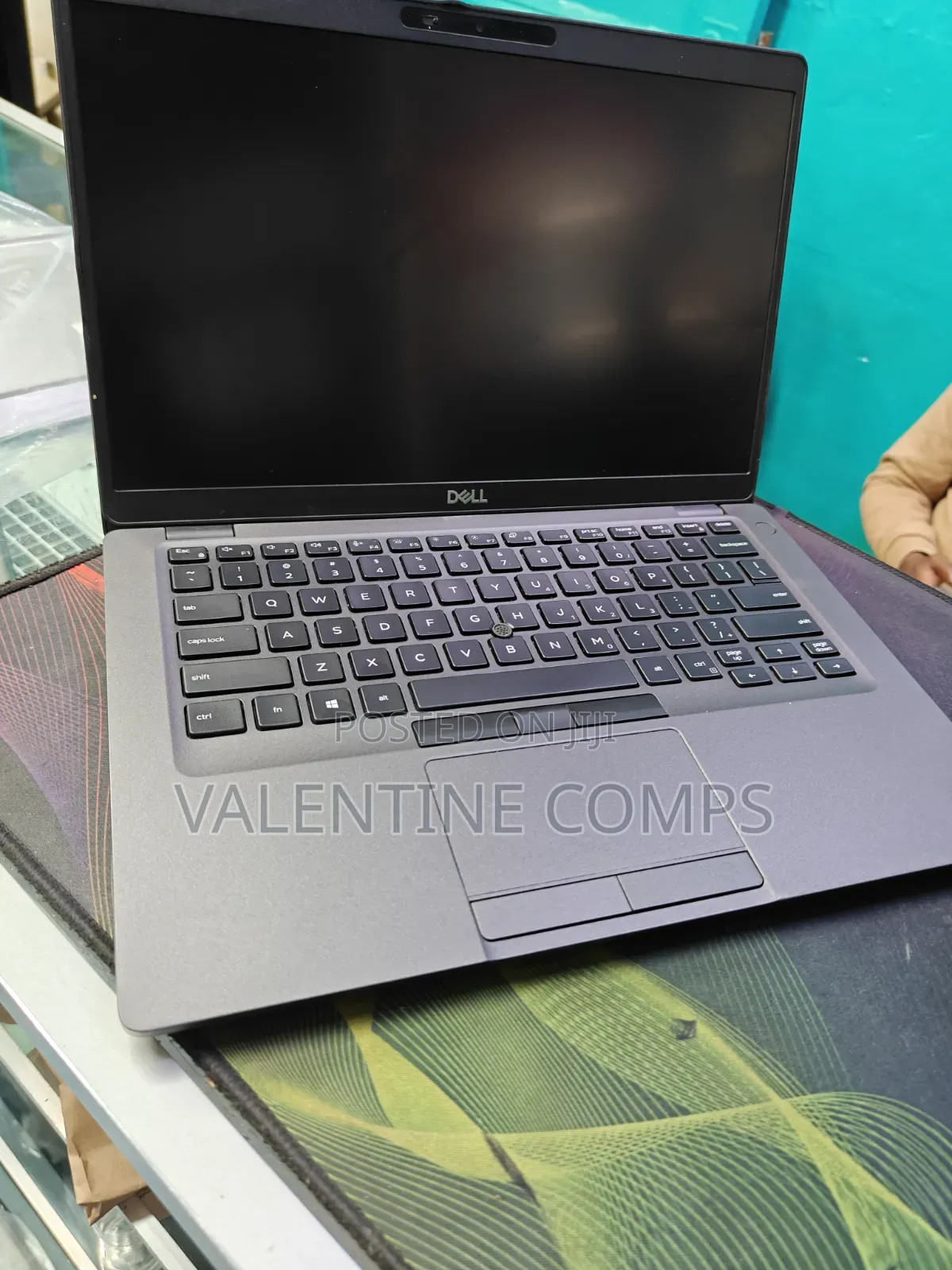 Laptop Dell Latitude 5400 8GB Intel Core i7 SSD 256GB