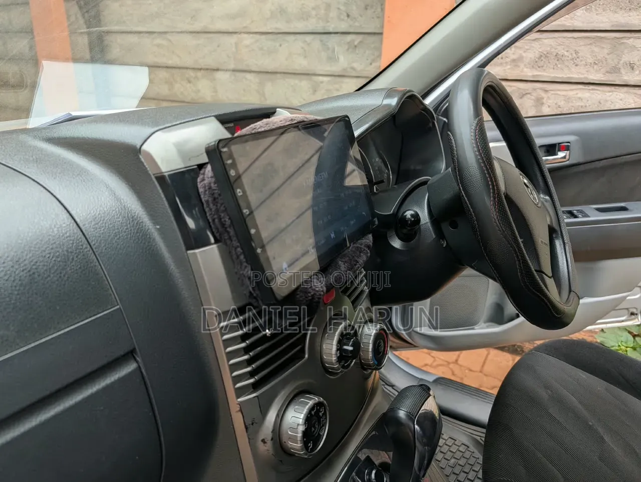 Toyota Rush 1.5 RWD 2014 Silver
