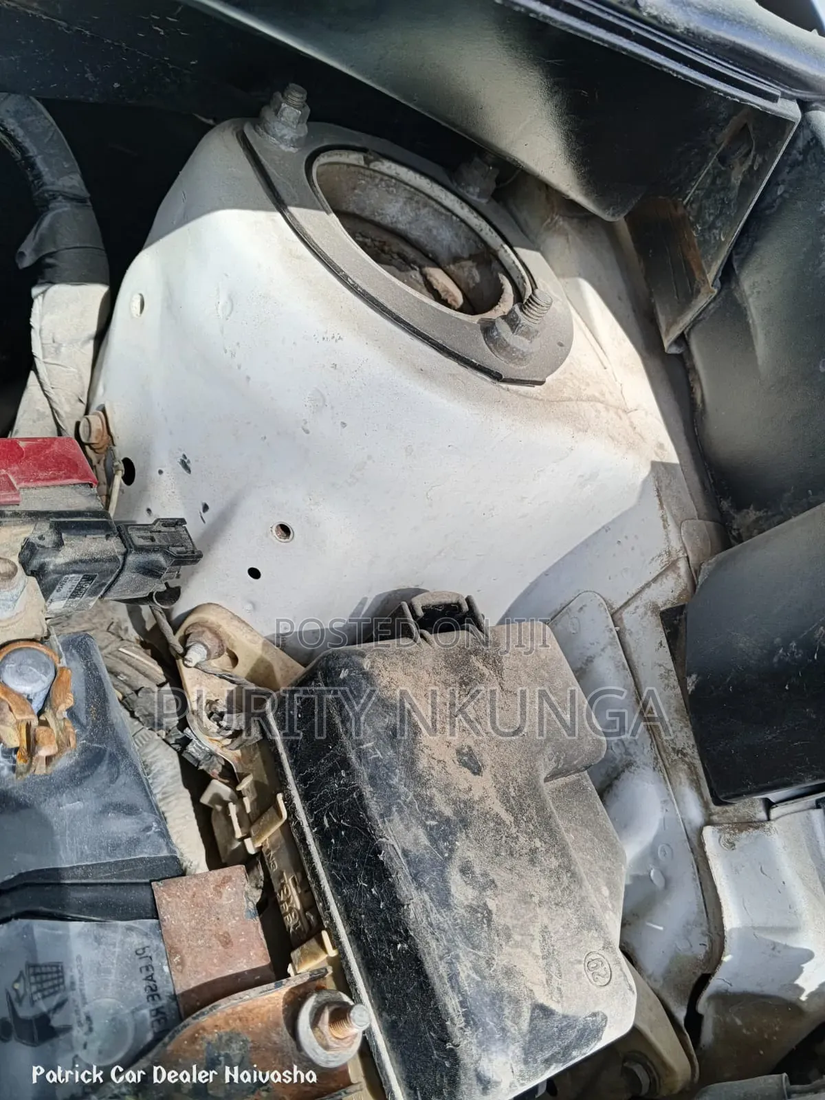 Toyota Sienta 2010 White