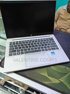 Laptop HP ProBook 430 G8 16GB Intel Core i5 SSD 256GB
