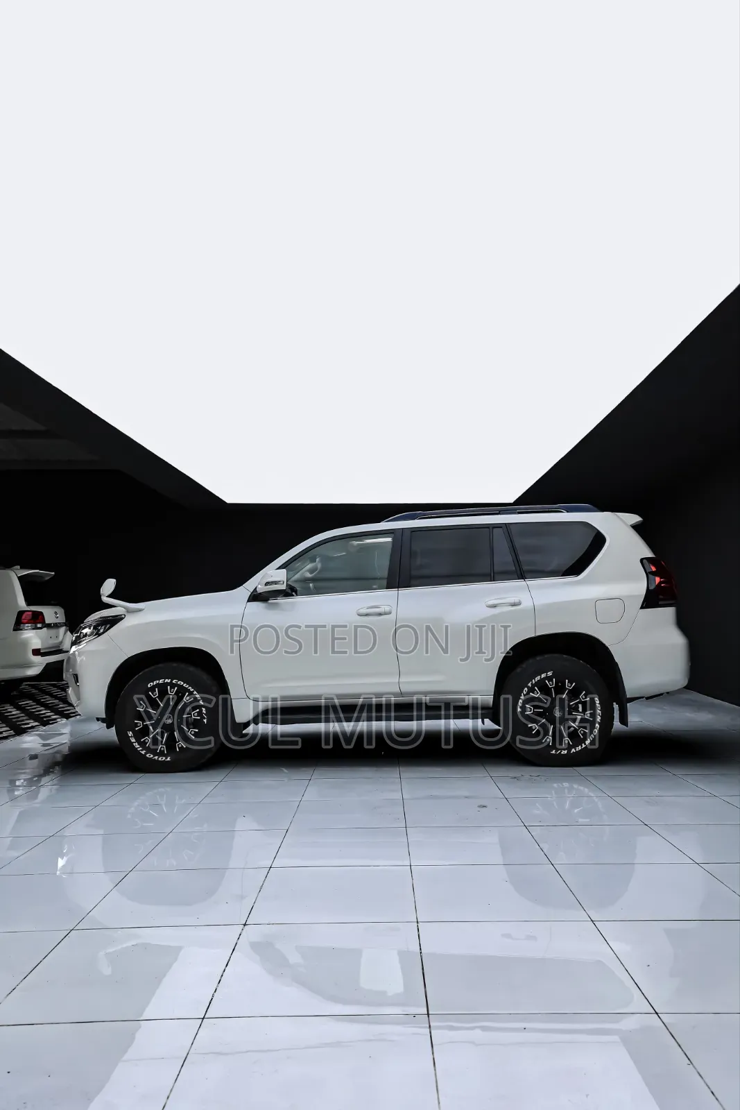 Toyota Land Cruiser 3.3 Diesel 4WD 2021 White