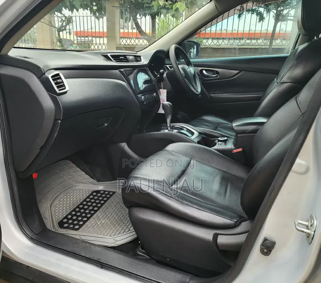 Nissan X-Trail 2014