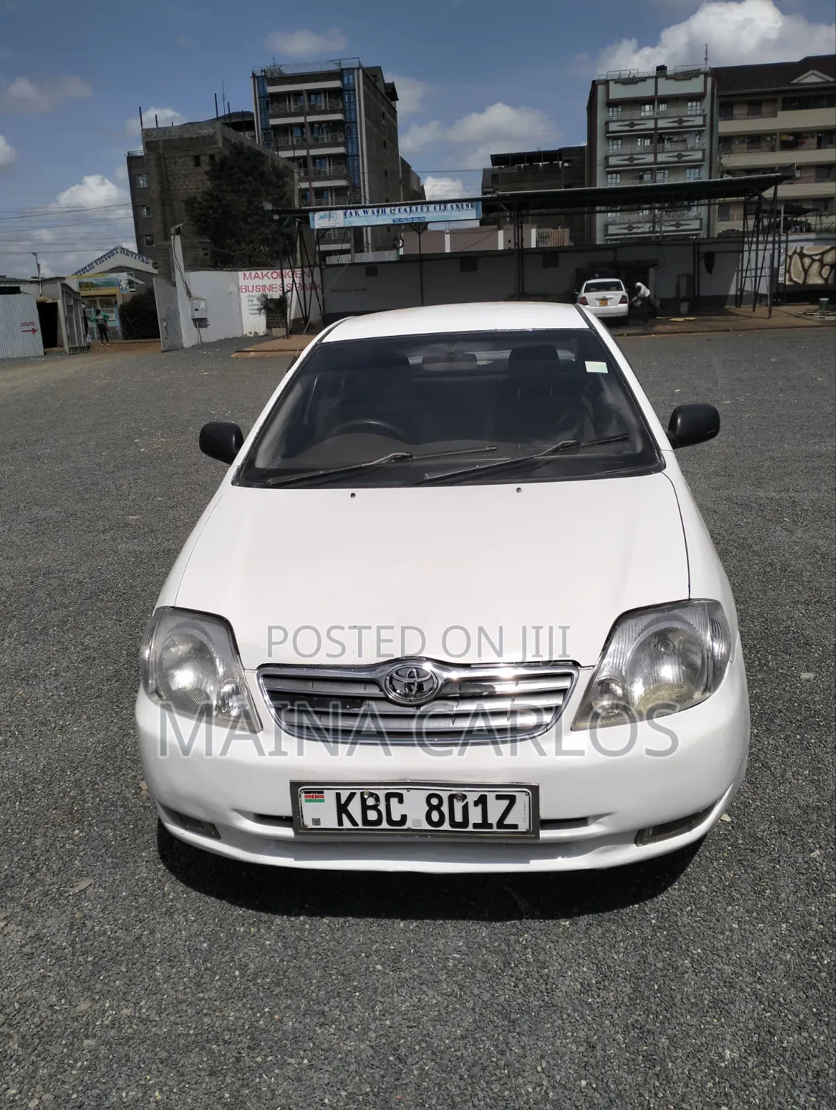 Toyota Corolla 2000 White