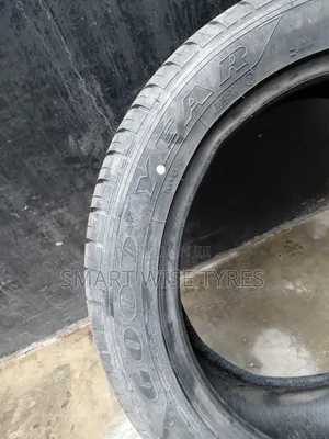 235/50r20 Good Year Eagle F1