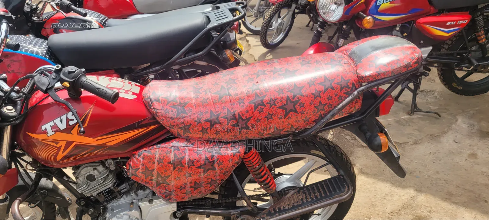 TVS HLX Plus ES 2025 Red