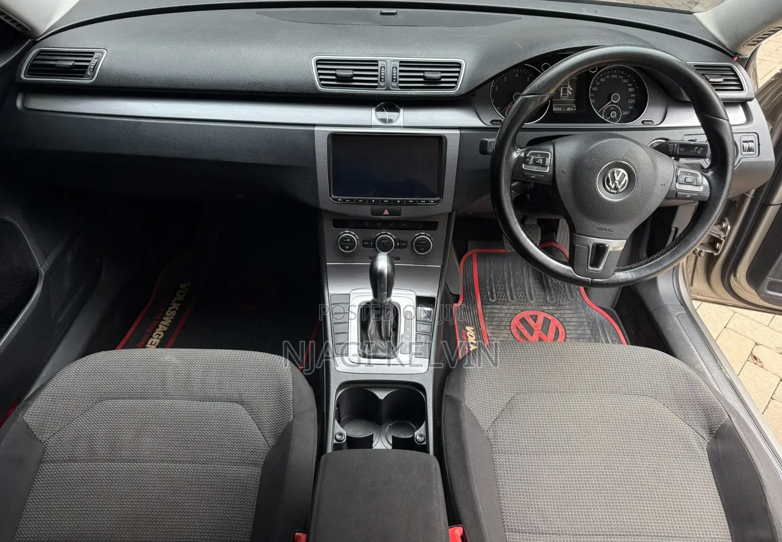 Volkswagen Passat 2014 Gold