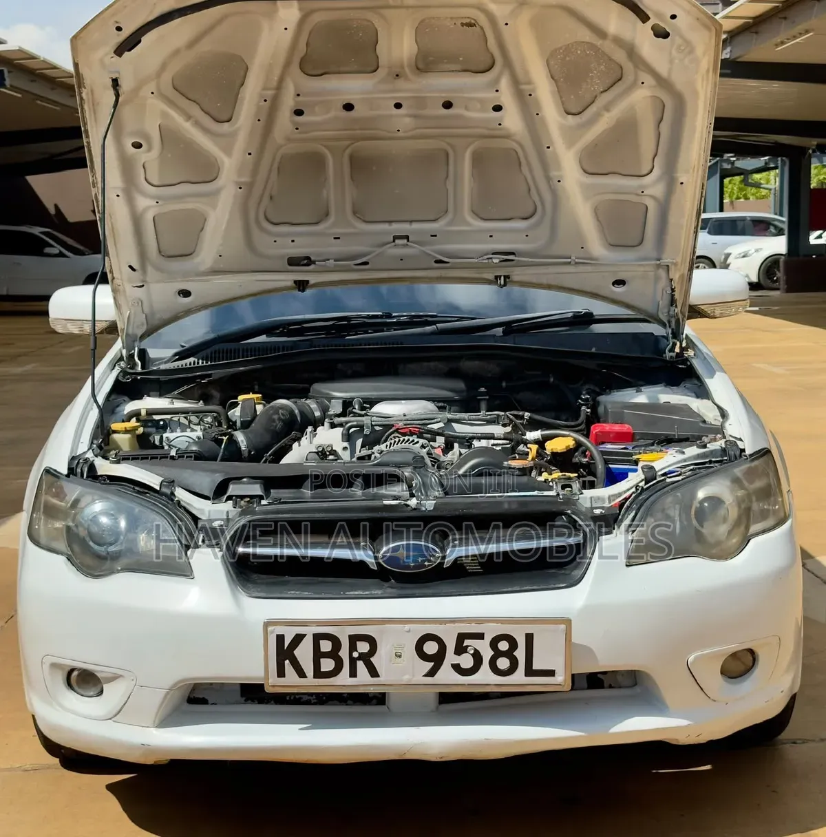 Subaru Legacy 2005 White